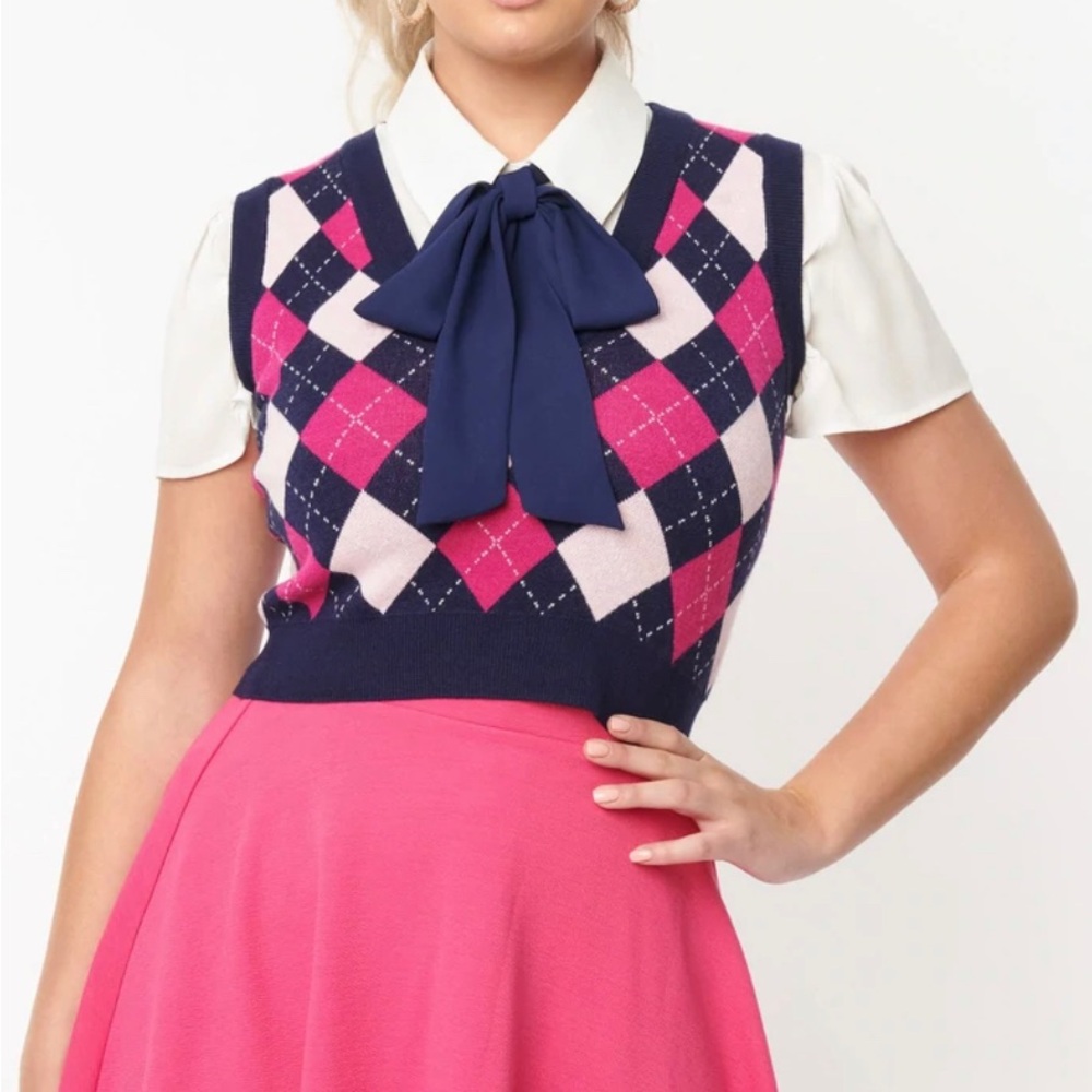 Argyle sweater by unique vintage M/L size new never worn